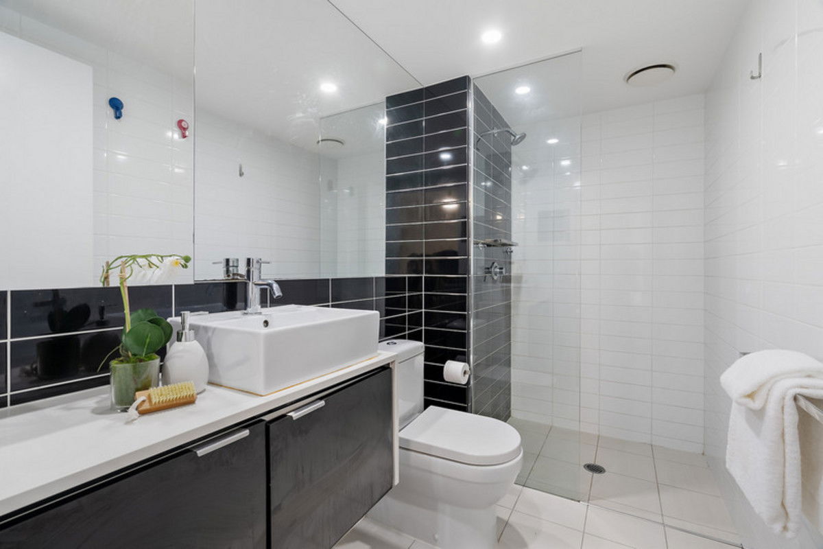 Listing image for 702/8 Jeays Street, Bowen Hills  QLD  4006