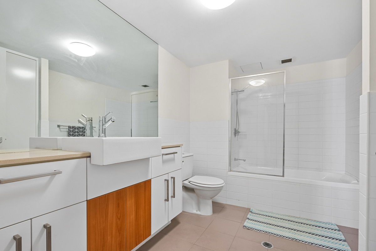 Listing image for 355/803 Stanley Street, Woolloongabba  QLD  4102