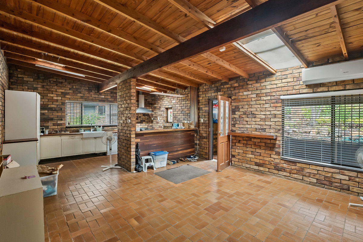 Listing image for 4 Arthur Street, Everton Hills  QLD  4053