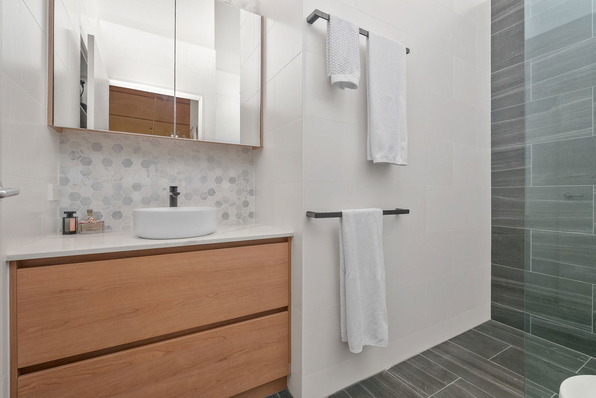 Listing image for 61/139 Commercial Road, Teneriffe  QLD  4005