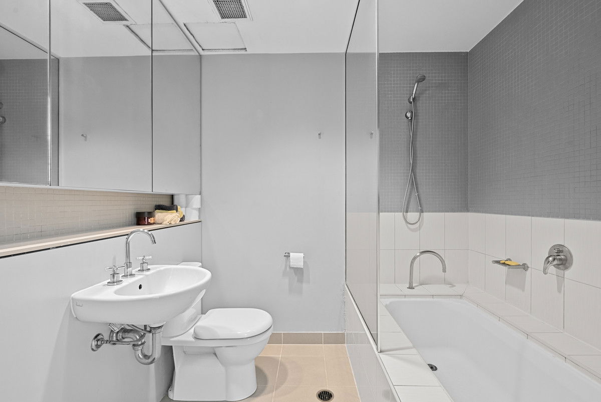 Listing image for 302/38 Skyring Tce, Teneriffe  QLD  4005