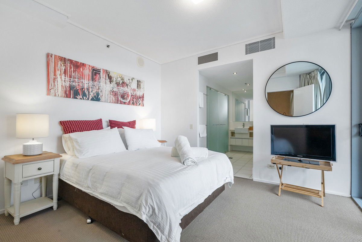 Listing image for 244/30 Macrossan Street, Brisbane City  QLD  4000