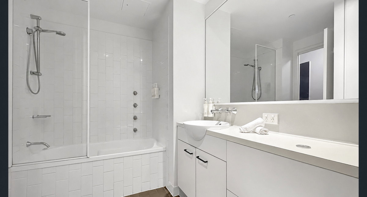 Listing image for 2405/212 Margaret Street, Brisbane City  QLD  4000