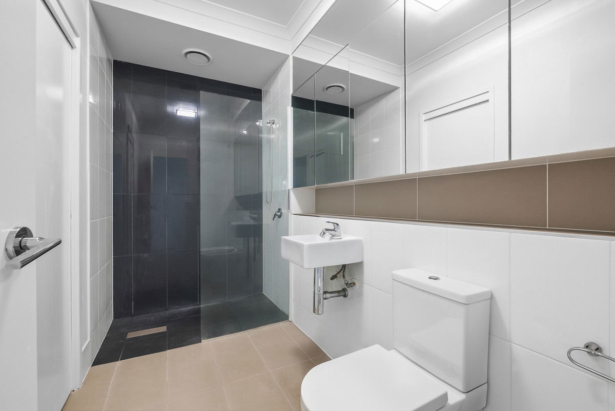 Listing image for 705/29 Robertson Street, Fortitude Valley  QLD  4006