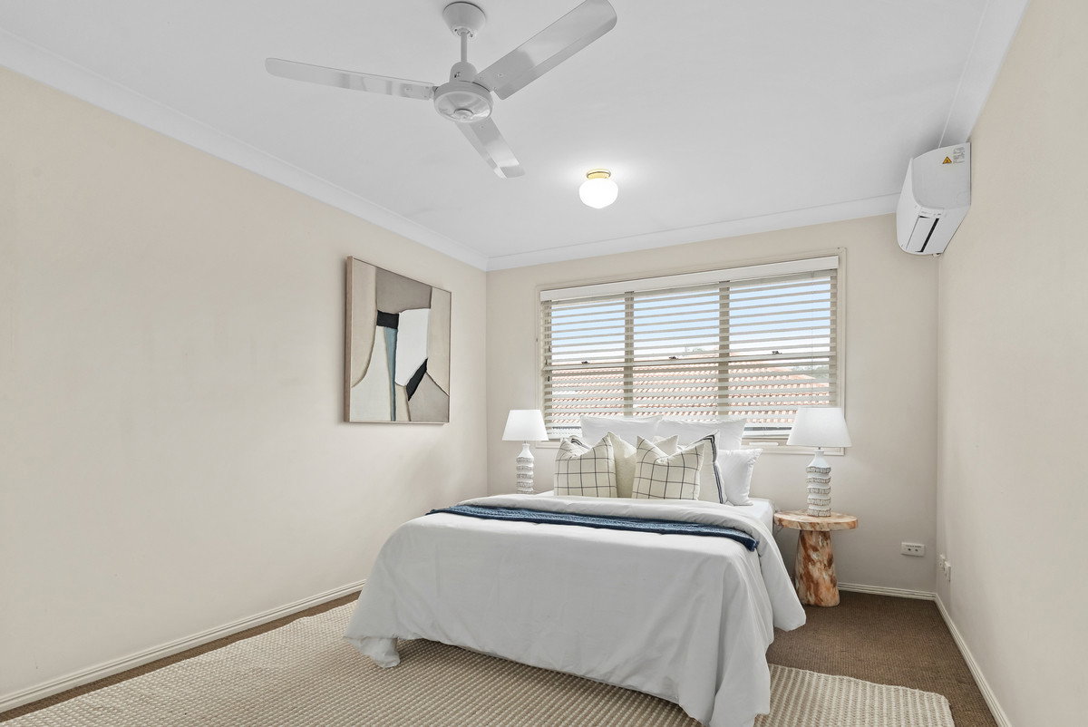 Listing image for 2/29 Oatland Crescent, Holland Park West  QLD  4121