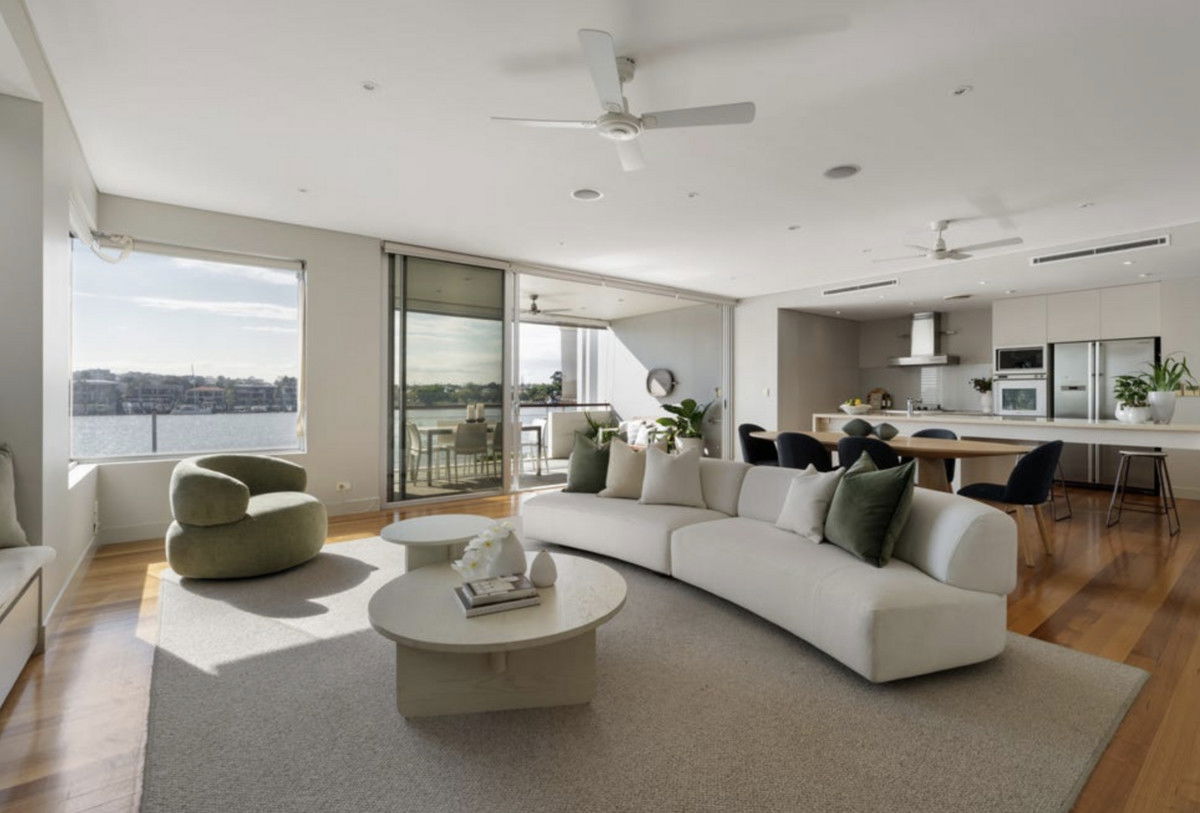 Listing image for 2/63 Macquarie Street, Teneriffe  QLD  4005