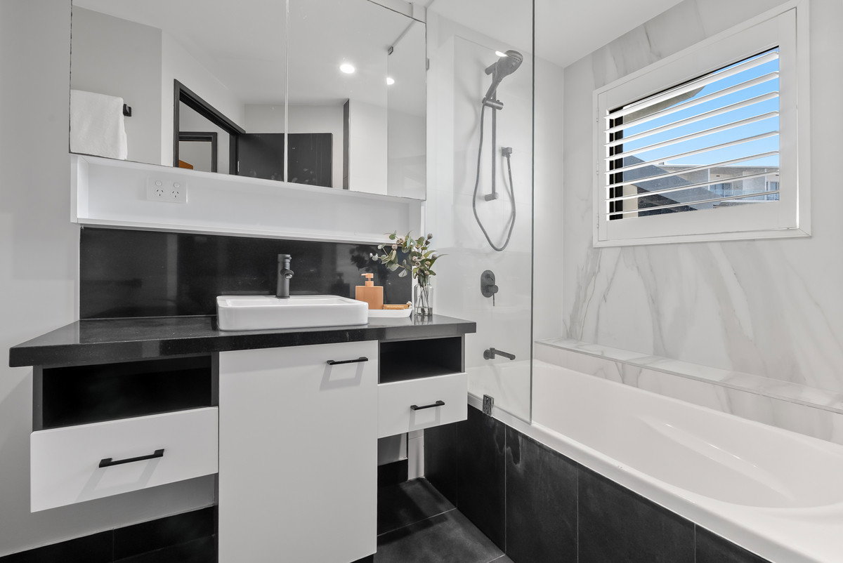 Listing image for 185/139 Commercial Road, Teneriffe  QLD  4005