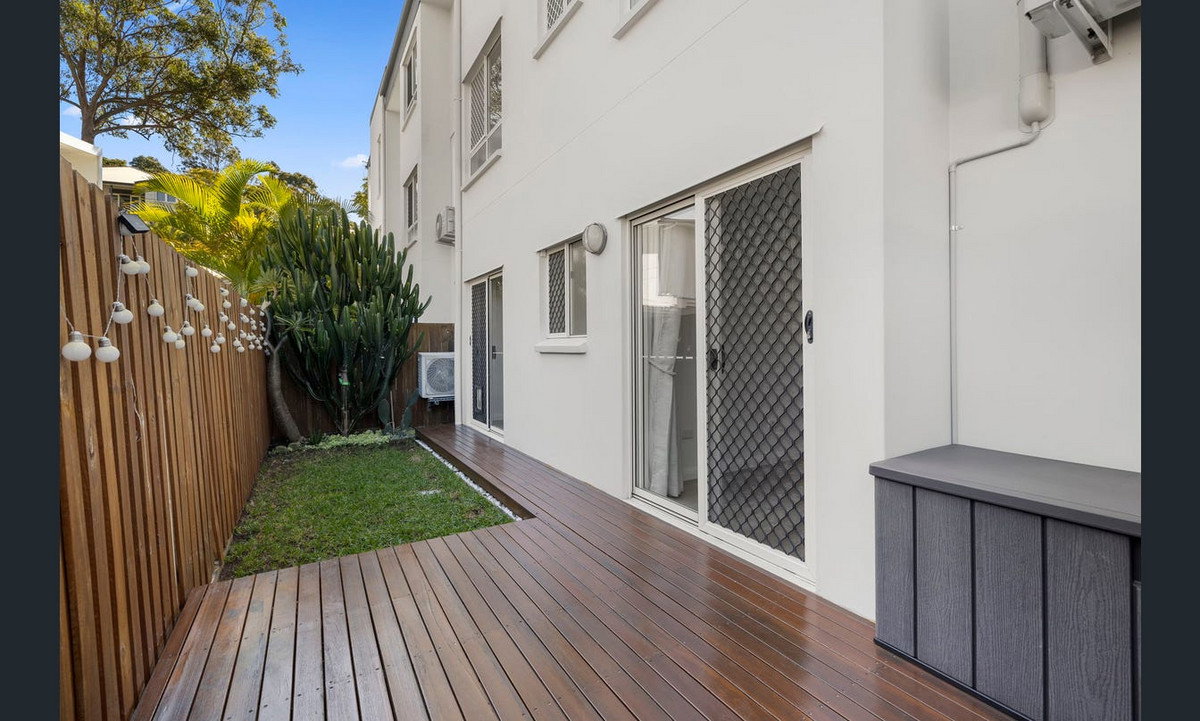 Listing image for 2/35 Beeston Street, Teneriffe  QLD  4005
