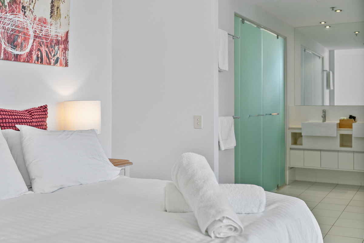 Listing image for 244/30 Macrossan Street, Brisbane City  QLD  4000