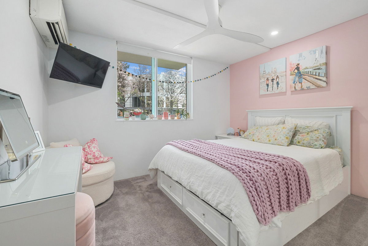 Listing image for 21/15 Vernon Terrace, Teneriffe  QLD  4005