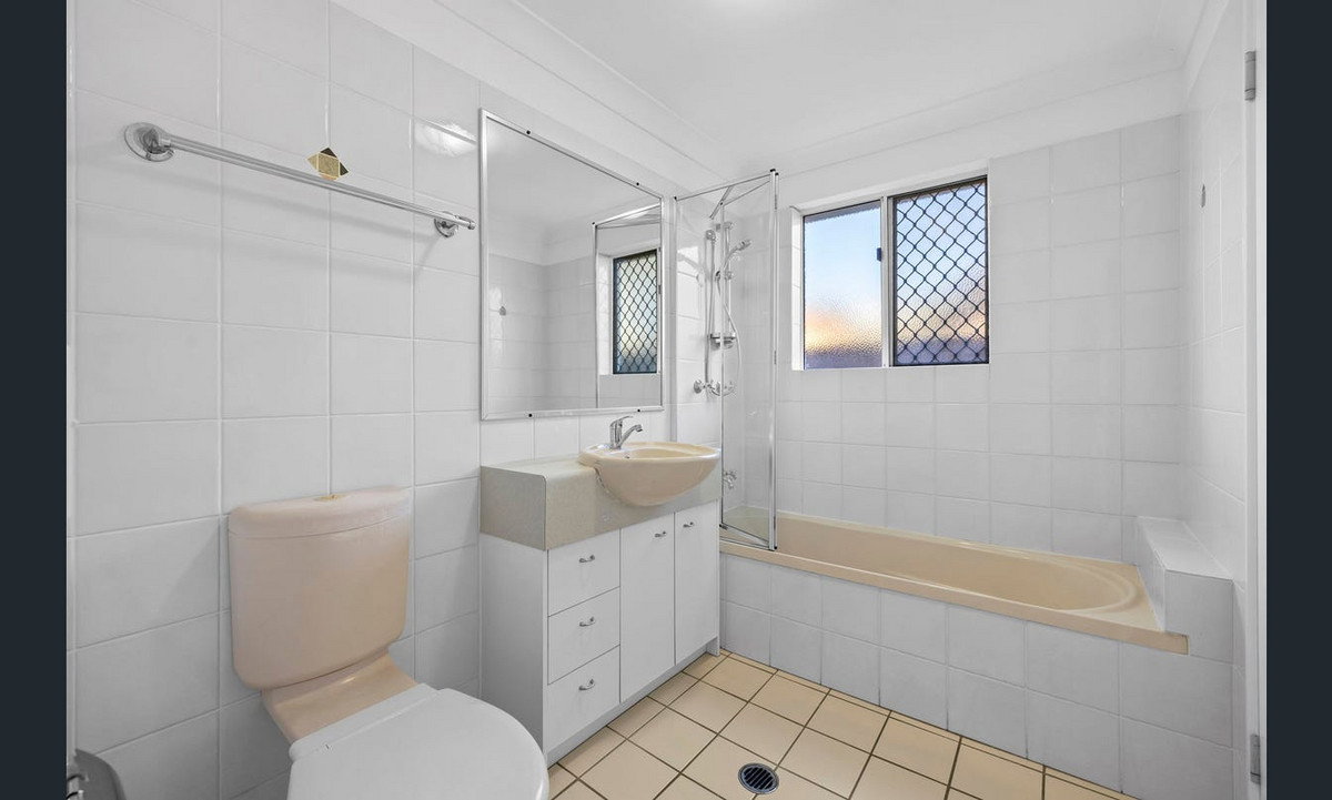 Listing image for 2/35 Beeston Street, Teneriffe  QLD  4005